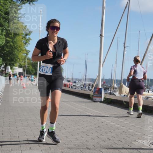 17.08.2025 - KN Förde Triathlon 2025 KatJ http://msf.ph/oto/8586118 17.08.2025 10:35:19 Laufen 200 meine-sportfotos.de