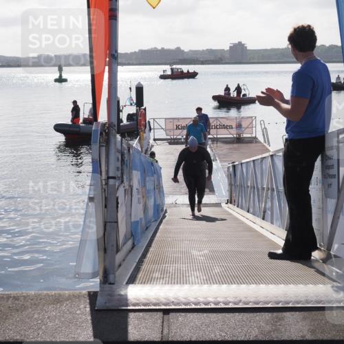 17.08.2025 - KN Förde Triathlon 2025 MichiJ http://msf.ph/oto/8586130 17.08.2025 09:33:39 Schwimmen 238, 238 meine-sportfotos.de