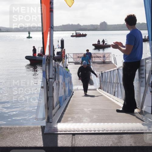 17.08.2025 - KN Förde Triathlon 2025 MichiJ http://msf.ph/oto/8586134 17.08.2025 09:33:39 Schwimmen 238, 238 meine-sportfotos.de