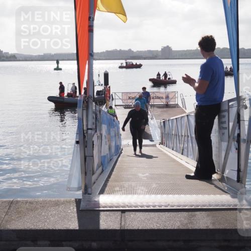 17.08.2025 - KN Förde Triathlon 2025 MichiJ http://msf.ph/oto/8586141 17.08.2025 09:33:40 Schwimmen 238, 238 meine-sportfotos.de