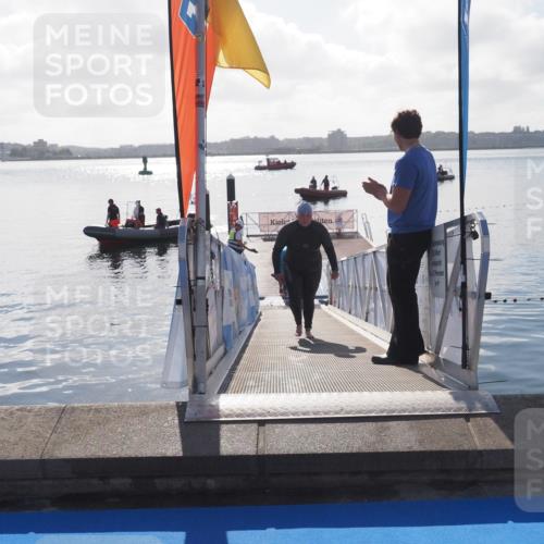 17.08.2025 - KN Förde Triathlon 2025 MichiJ http://msf.ph/oto/8586179 17.08.2025 09:33:42 Schwimmen 238 meine-sportfotos.de