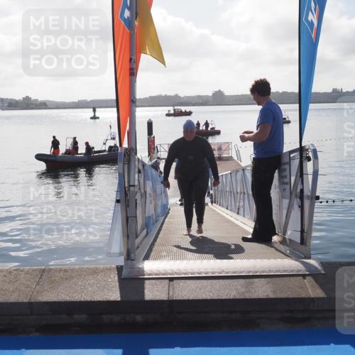 17.08.2025 - KN Förde Triathlon 2025 MichiJ http://msf.ph/oto/8586194 17.08.2025 09:33:44 Schwimmen 238 meine-sportfotos.de