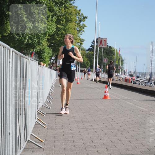 17.08.2025 - KN Förde Triathlon 2025 KatJ http://msf.ph/oto/8586199 17.08.2025 10:35:33 Laufen 218 meine-sportfotos.de