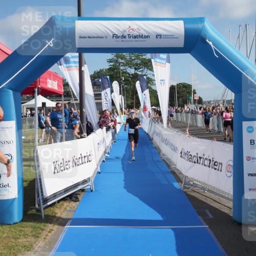 17.08.2025 - KN Förde Triathlon 2025 MichiJ http://msf.ph/oto/8586217 17.08.2025 10:24:12 Laufen 136 meine-sportfotos.de