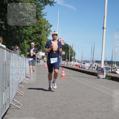 17.08.2025 - KN Förde Triathlon 2025 KatJ http://msf.ph/oto/8586331 17.08.2025 13:27:23 Laufen 425, 441 meine-sportfotos.de