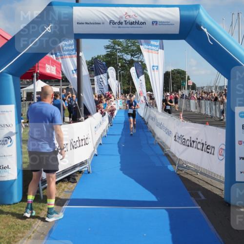 17.08.2025 - KN Förde Triathlon 2025 MichiJ http://msf.ph/oto/8586376 17.08.2025 10:24:55 Laufen 109 meine-sportfotos.de