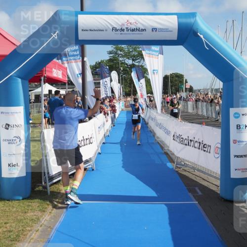 17.08.2025 - KN Förde Triathlon 2025 MichiJ http://msf.ph/oto/8586398 17.08.2025 10:24:56 Laufen 109 meine-sportfotos.de