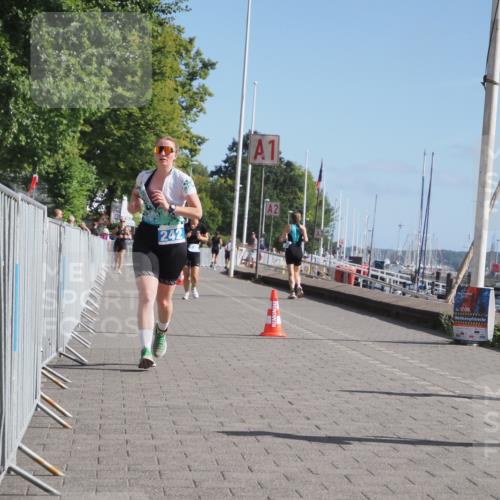 17.08.2025 - KN Förde Triathlon 2025 KatJ http://msf.ph/oto/8586432 17.08.2025 10:35:50 Laufen 242 meine-sportfotos.de