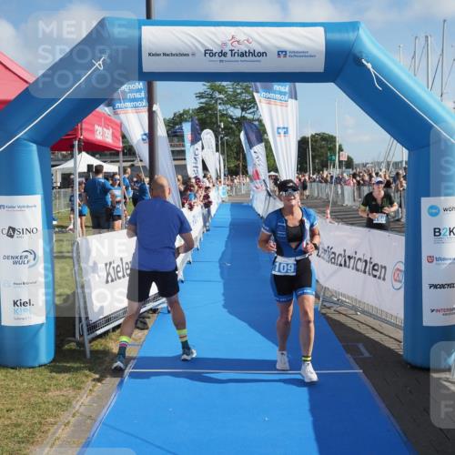 17.08.2025 - KN Förde Triathlon 2025 MichiJ http://msf.ph/oto/8586451 17.08.2025 10:24:59 Laufen 109 meine-sportfotos.de