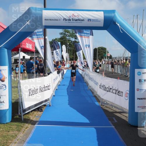 17.08.2025 - KN Förde Triathlon 2025 MichiJ http://msf.ph/oto/8586491 17.08.2025 10:25:55 Laufen 117 meine-sportfotos.de