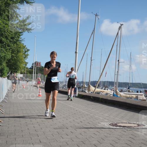 17.08.2025 - KN Förde Triathlon 2025 KatJ http://msf.ph/oto/8586525 17.08.2025 10:36:01 Laufen 102, 246 meine-sportfotos.de