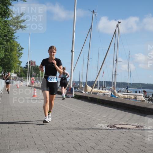 17.08.2025 - KN Förde Triathlon 2025 KatJ http://msf.ph/oto/8586537 17.08.2025 10:36:02 Laufen 102, 246 meine-sportfotos.de