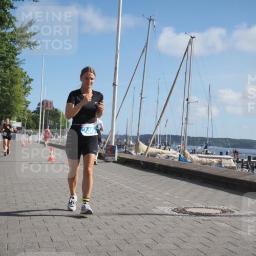 17.08.2025 - KN Förde Triathlon 2025 KatJ http://msf.ph/oto/8586549 17.08.2025 10:36:02 Laufen 102, 246 meine-sportfotos.de