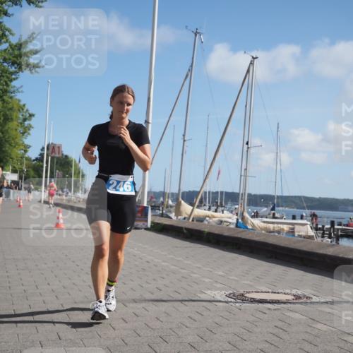 17.08.2025 - KN Förde Triathlon 2025 KatJ http://msf.ph/oto/8586560 17.08.2025 10:36:03 Laufen 102, 246 meine-sportfotos.de