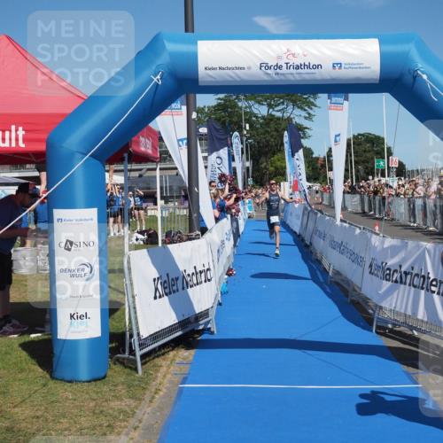 17.08.2025 - KN Förde Triathlon 2025 MichiJ http://msf.ph/oto/8586671 17.08.2025 13:28:22 Laufen 408 meine-sportfotos.de