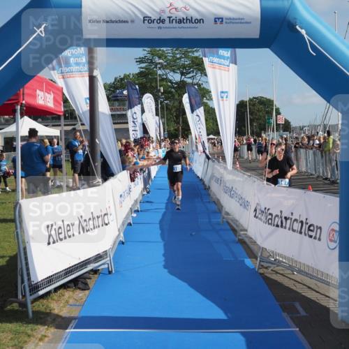 17.08.2025 - KN Förde Triathlon 2025 MichiJ http://msf.ph/oto/8586829 17.08.2025 10:26:28 Laufen 110, 166, 168 meine-sportfotos.de