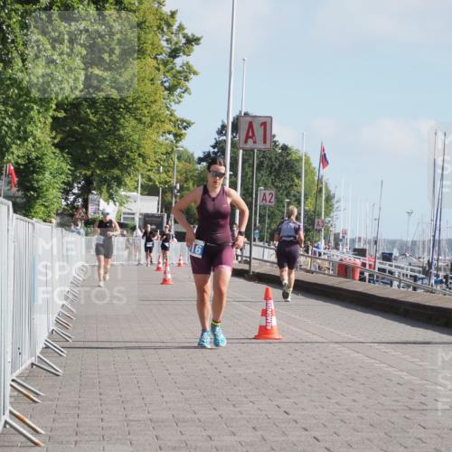 17.08.2025 - KN Förde Triathlon 2025 KatJ http://msf.ph/oto/8587015 17.08.2025 10:12:07 Laufen 116 meine-sportfotos.de