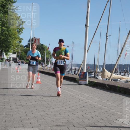 17.08.2025 - KN Förde Triathlon 2025 KatJ http://msf.ph/oto/8587104 17.08.2025 10:36:57 Laufen 184, 211 meine-sportfotos.de