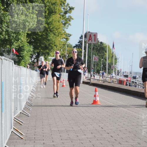 17.08.2025 - KN Förde Triathlon 2025 KatJ http://msf.ph/oto/8587175 17.08.2025 10:12:28 Laufen 125, 147 meine-sportfotos.de