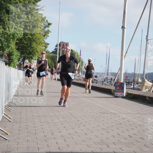 17.08.2025 - KN Förde Triathlon 2025 KatJ http://msf.ph/oto/8587196 17.08.2025 10:12:30 Laufen 125, 147 meine-sportfotos.de