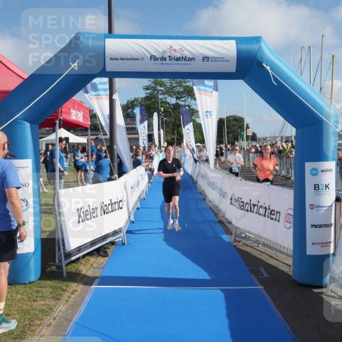 17.08.2025 - KN Förde Triathlon 2025 MichiJ http://msf.ph/oto/8587214 17.08.2025 10:27:18 Laufen 126 meine-sportfotos.de