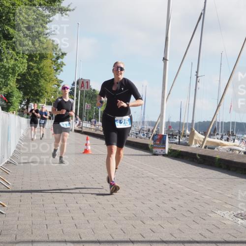 17.08.2025 - KN Förde Triathlon 2025 KatJ http://msf.ph/oto/8587239 17.08.2025 10:12:31 Laufen 125, 126, 147, 158 meine-sportfotos.de