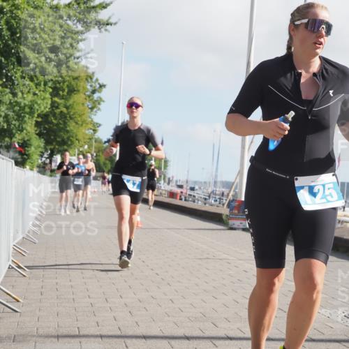 17.08.2025 - KN Förde Triathlon 2025 KatJ http://msf.ph/oto/8587278 17.08.2025 10:12:33 Laufen 125, 126, 147, 148, 158 meine-sportfotos.de