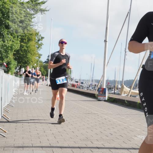 17.08.2025 - KN Förde Triathlon 2025 KatJ http://msf.ph/oto/8587292 17.08.2025 10:12:33 Laufen 125, 126, 147, 148, 158 meine-sportfotos.de