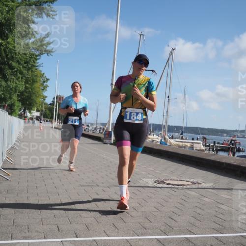 17.08.2025 - KN Förde Triathlon 2025 KatJ http://msf.ph/oto/8587295 17.08.2025 10:36:59 Laufen 184, 211 meine-sportfotos.de