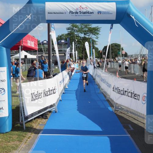 17.08.2025 - KN Förde Triathlon 2025 MichiJ http://msf.ph/oto/8587341 17.08.2025 10:27:42 Laufen 148 meine-sportfotos.de