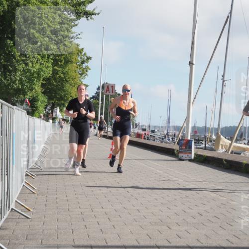 17.08.2025 - KN Förde Triathlon 2025 KatJ http://msf.ph/oto/8587346 17.08.2025 10:12:38 Laufen 126, 148, 158 meine-sportfotos.de