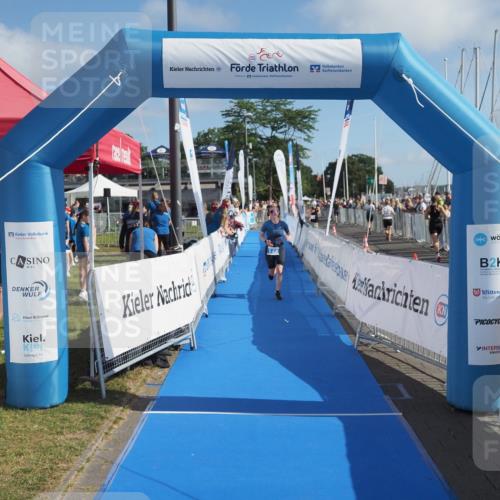 17.08.2025 - KN Förde Triathlon 2025 MichiJ http://msf.ph/oto/8587351 17.08.2025 10:27:42 Laufen 148 meine-sportfotos.de