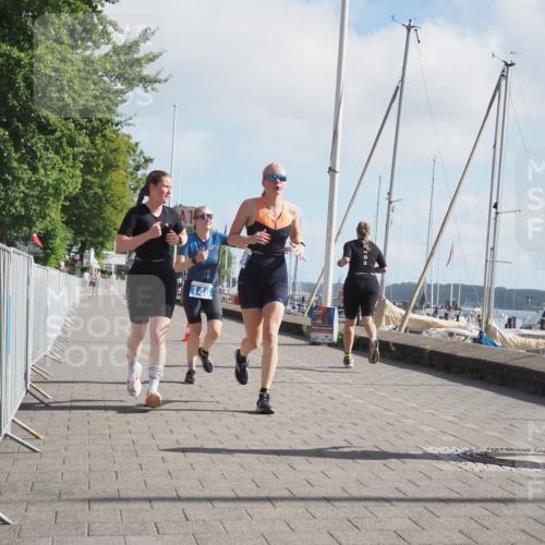 17.08.2025 - KN Förde Triathlon 2025 KatJ http://msf.ph/oto/8587385 17.08.2025 10:12:39 Laufen 126, 148, 158 meine-sportfotos.de