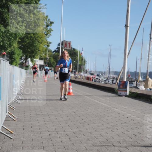 17.08.2025 - KN Förde Triathlon 2025 KatJ http://msf.ph/oto/8587397 17.08.2025 10:37:23 Laufen 149 meine-sportfotos.de