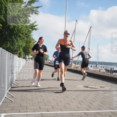 17.08.2025 - KN Förde Triathlon 2025 KatJ http://msf.ph/oto/8587406 17.08.2025 10:12:40 Laufen 126, 148, 158 meine-sportfotos.de