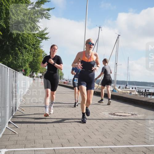 17.08.2025 - KN Förde Triathlon 2025 KatJ http://msf.ph/oto/8587411 17.08.2025 10:12:40 Laufen 126, 148, 158 meine-sportfotos.de