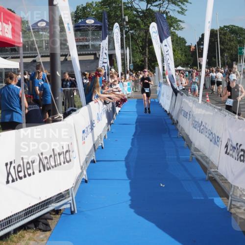 17.08.2025 - KN Förde Triathlon 2025 MichiJ http://msf.ph/oto/8587422 17.08.2025 10:27:48 Laufen 148 meine-sportfotos.de