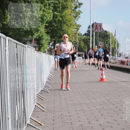 17.08.2025 - KN Förde Triathlon 2025 KatJ http://msf.ph/oto/8587438 17.08.2025 10:12:55 Laufen 153 meine-sportfotos.de