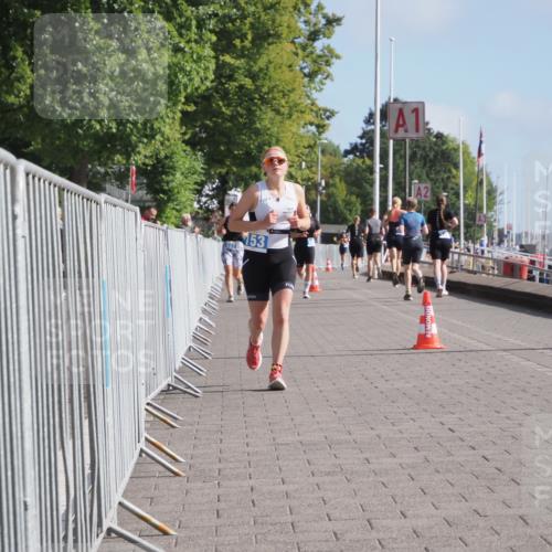 17.08.2025 - KN Förde Triathlon 2025 KatJ http://msf.ph/oto/8587442 17.08.2025 10:12:55 Laufen 153 meine-sportfotos.de