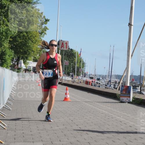 17.08.2025 - KN Förde Triathlon 2025 KatJ http://msf.ph/oto/8587578 17.08.2025 10:37:33 Laufen 237 meine-sportfotos.de
