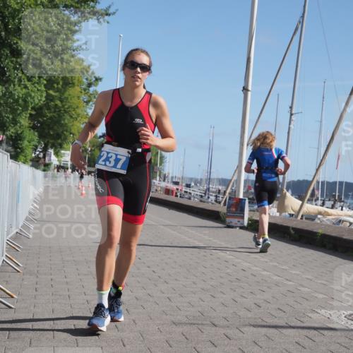 17.08.2025 - KN Förde Triathlon 2025 KatJ http://msf.ph/oto/8587616 17.08.2025 10:37:35 Laufen 237 meine-sportfotos.de
