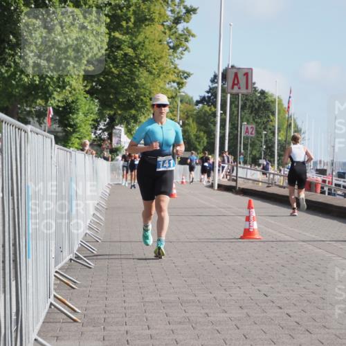 17.08.2025 - KN Förde Triathlon 2025 KatJ http://msf.ph/oto/8587636 17.08.2025 10:13:09 Laufen 107, 141 meine-sportfotos.de
