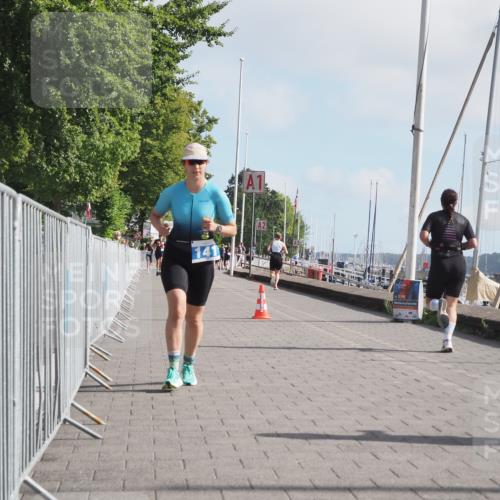 17.08.2025 - KN Förde Triathlon 2025 KatJ http://msf.ph/oto/8587699 17.08.2025 10:13:11 Laufen 141 meine-sportfotos.de