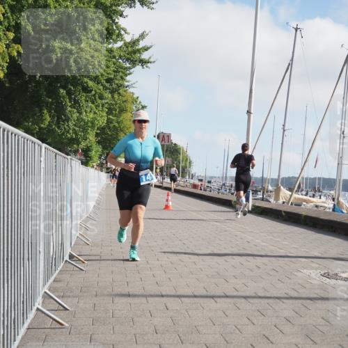17.08.2025 - KN Förde Triathlon 2025 KatJ http://msf.ph/oto/8587704 17.08.2025 10:13:12 Laufen 141 meine-sportfotos.de
