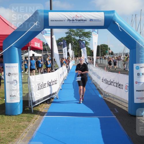 17.08.2025 - KN Förde Triathlon 2025 MichiJ http://msf.ph/oto/8587734 17.08.2025 10:28:00 Laufen 125 meine-sportfotos.de