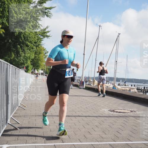 17.08.2025 - KN Förde Triathlon 2025 KatJ http://msf.ph/oto/8587735 17.08.2025 10:13:13 Laufen 141 meine-sportfotos.de