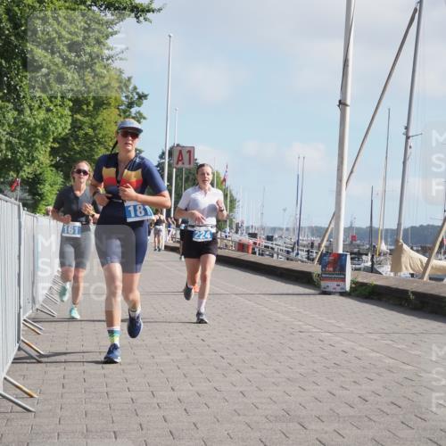 17.08.2025 - KN Förde Triathlon 2025 KatJ http://msf.ph/oto/8587793 17.08.2025 10:13:28 Laufen 161, 181, 224 meine-sportfotos.de
