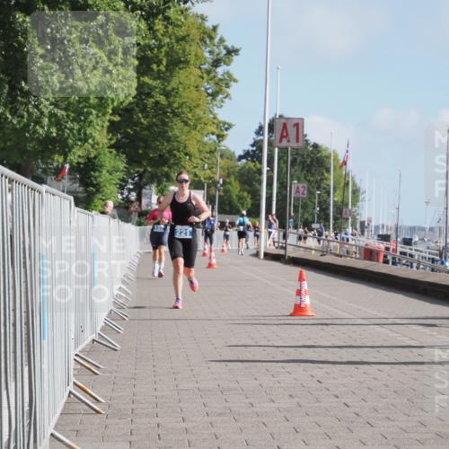 17.08.2025 - KN Förde Triathlon 2025 KatJ http://msf.ph/oto/8587892 17.08.2025 10:13:39 Laufen 221 meine-sportfotos.de