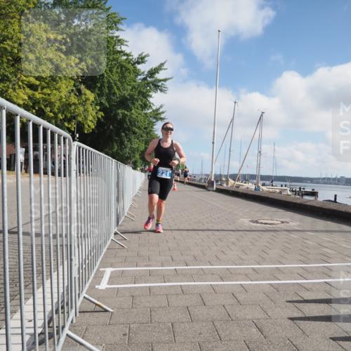 17.08.2025 - KN Förde Triathlon 2025 KatJ http://msf.ph/oto/8587982 17.08.2025 10:13:44 Laufen 137, 221 meine-sportfotos.de