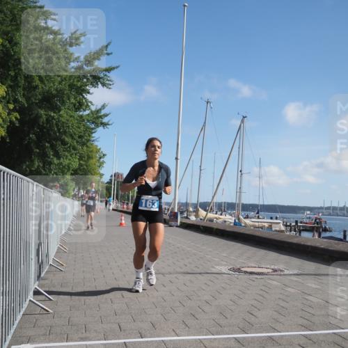 17.08.2025 - KN Förde Triathlon 2025 KatJ http://msf.ph/oto/8588079 17.08.2025 10:38:40 Laufen 163, 176 meine-sportfotos.de